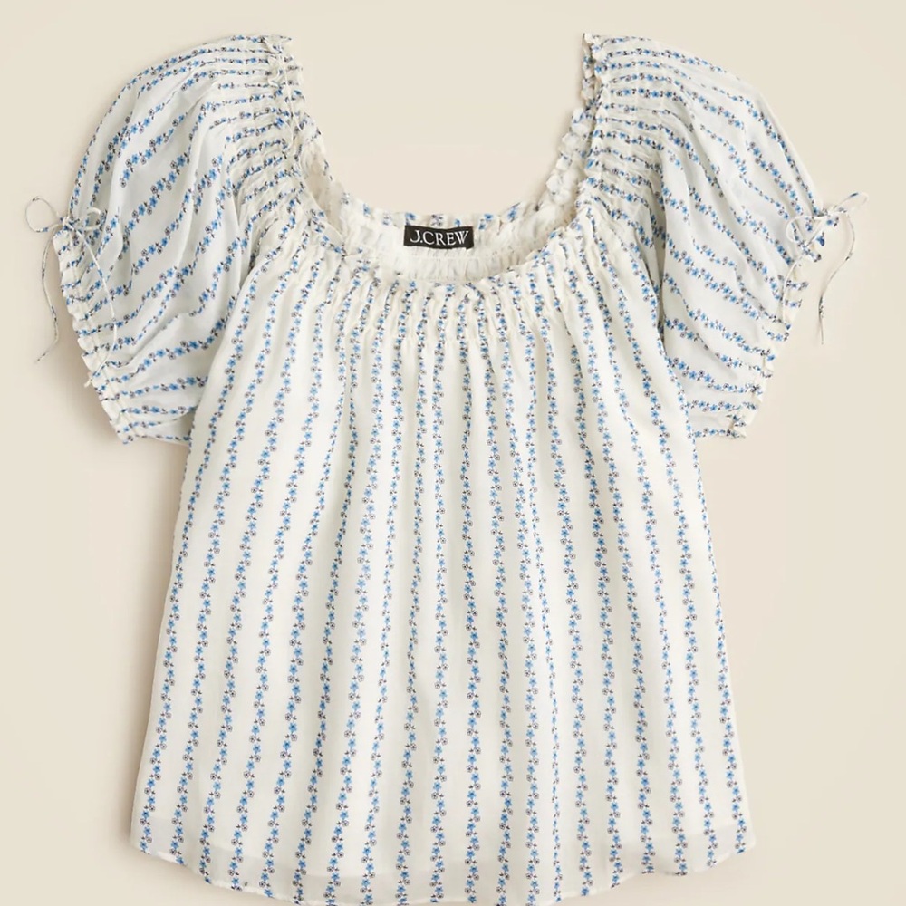 NWT JCrew Smocked Ruffle-Trim Top in Blue Daisy Print